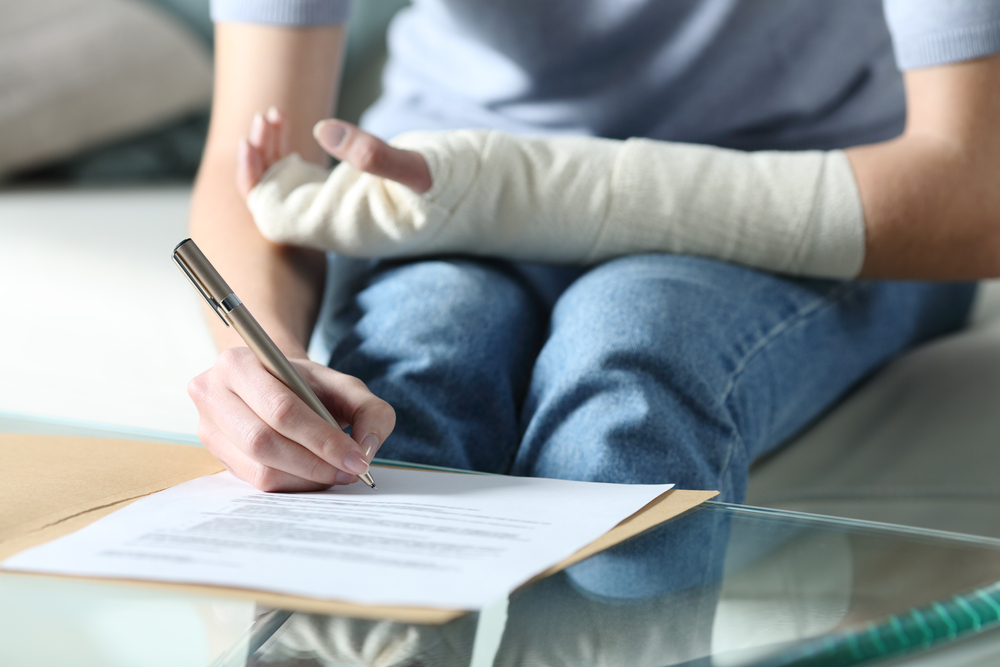 How to Document a Slip and Fall Injury for a Claim